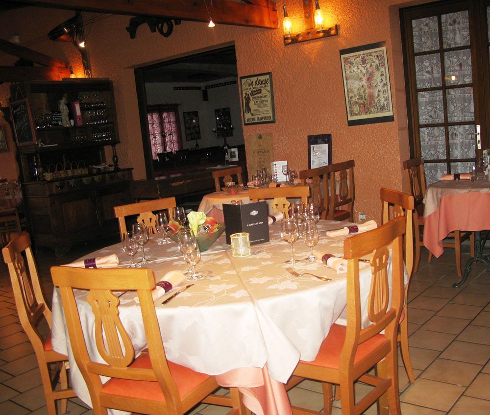 Auberge Champenoise Moussy  Exteriör bild
